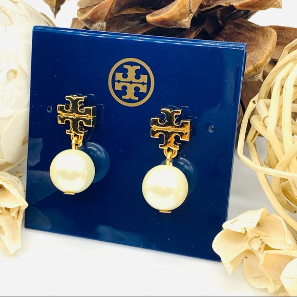 Tory Burch Gold Tone Logo Drop Pearl Earrings - Picture 2 of 8